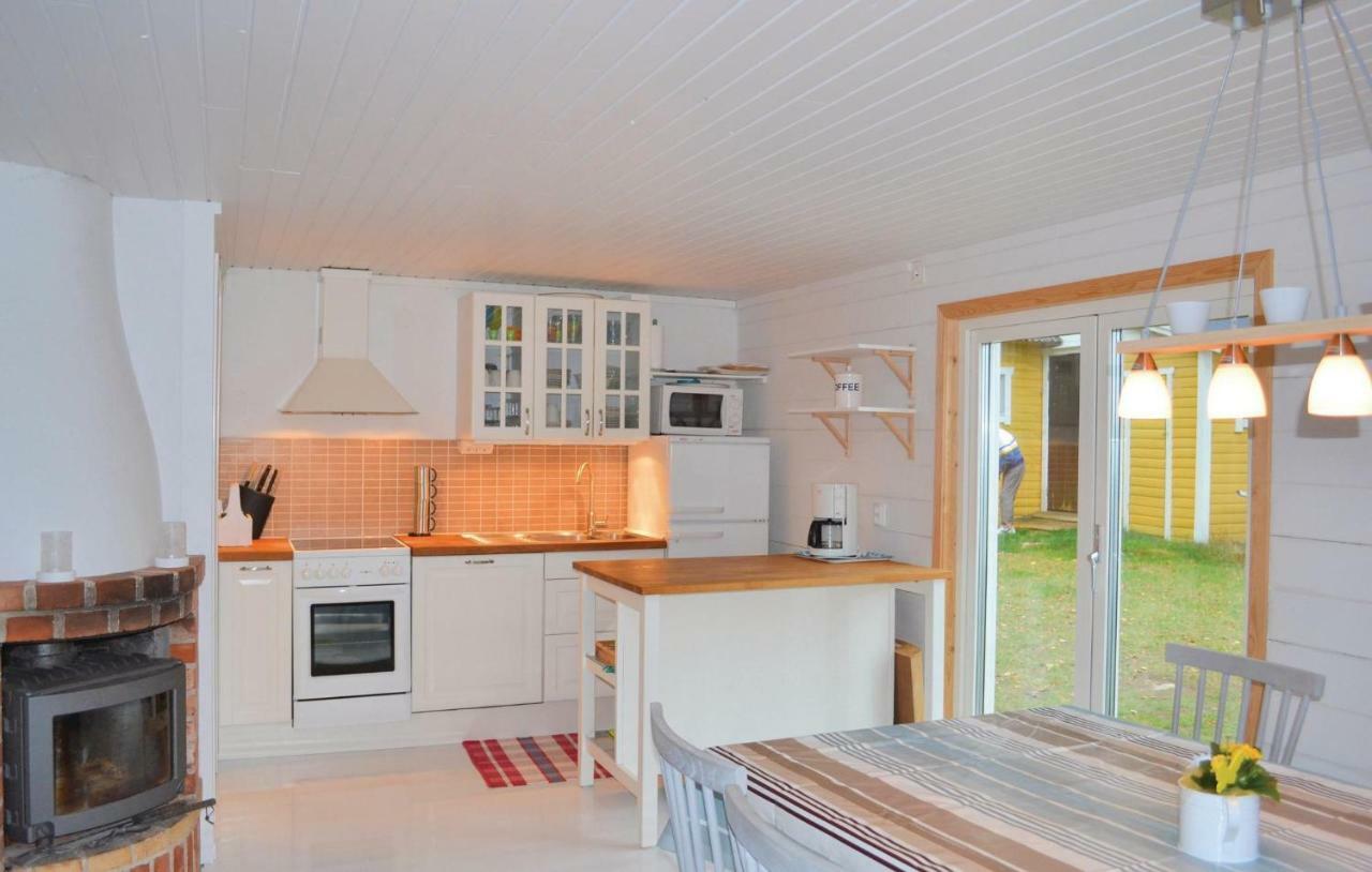 Nice Home In Ronneby With Kitchen Saltärna Eksteriør billede